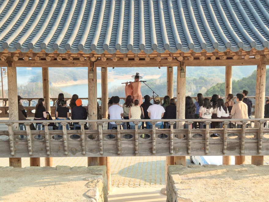 사진. 한류기반 전통문화 확산 팸투어 선비음악회 (2).jpg