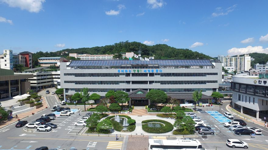 0414 배용수 안동시장 권한대행  첫 확대간부회의 주재.JPG