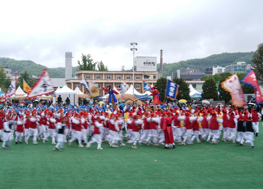 0505 전통과 감성으로 물든 5일, ‘2026 차전장군노국공주축제’ 성황리 폐막 (1).JPG