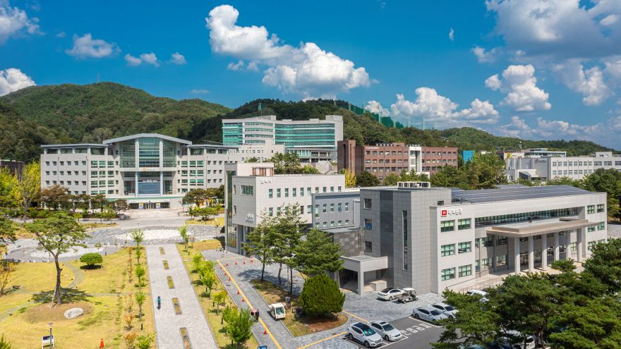 국립경국대학교 대학본부.jpg