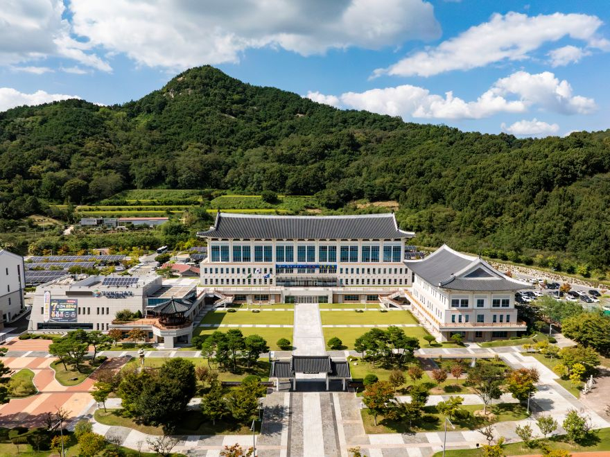 7.경북교육청_2027년_조직개편_입법예고_01(전경사진).jpg