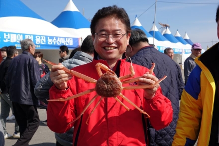 “동해안, 북극항로 전진기지로”…이철우, 해양경제 10대 공약 제시